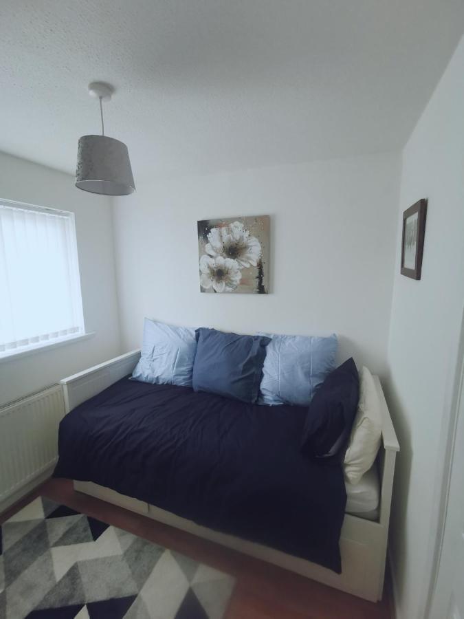 Room In A Friendly Home In A Quite Neighborhood Of Cardiff Extérieur photo